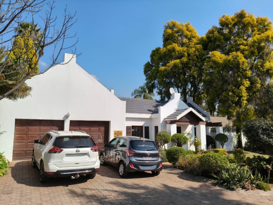 2 Bedroom Property for Sale in Protea Park North West